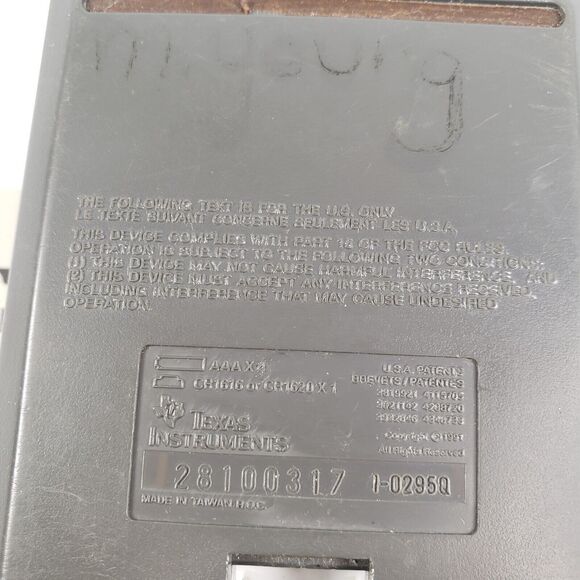 Texas Instruments TI-82 Graphing Calculator Mathematics With Manual - Picture 6 of 16